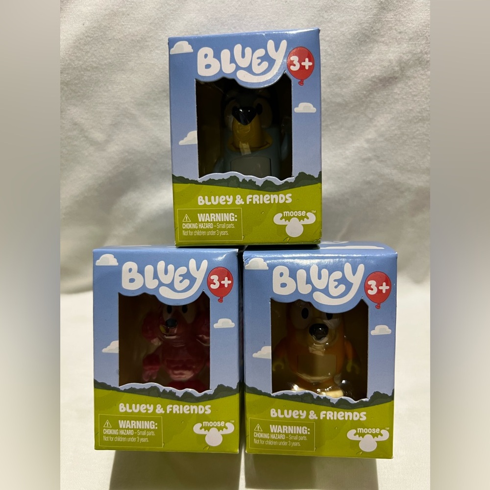Bluey & Friends Action Figure Set - Bluey, Coco and Bingo